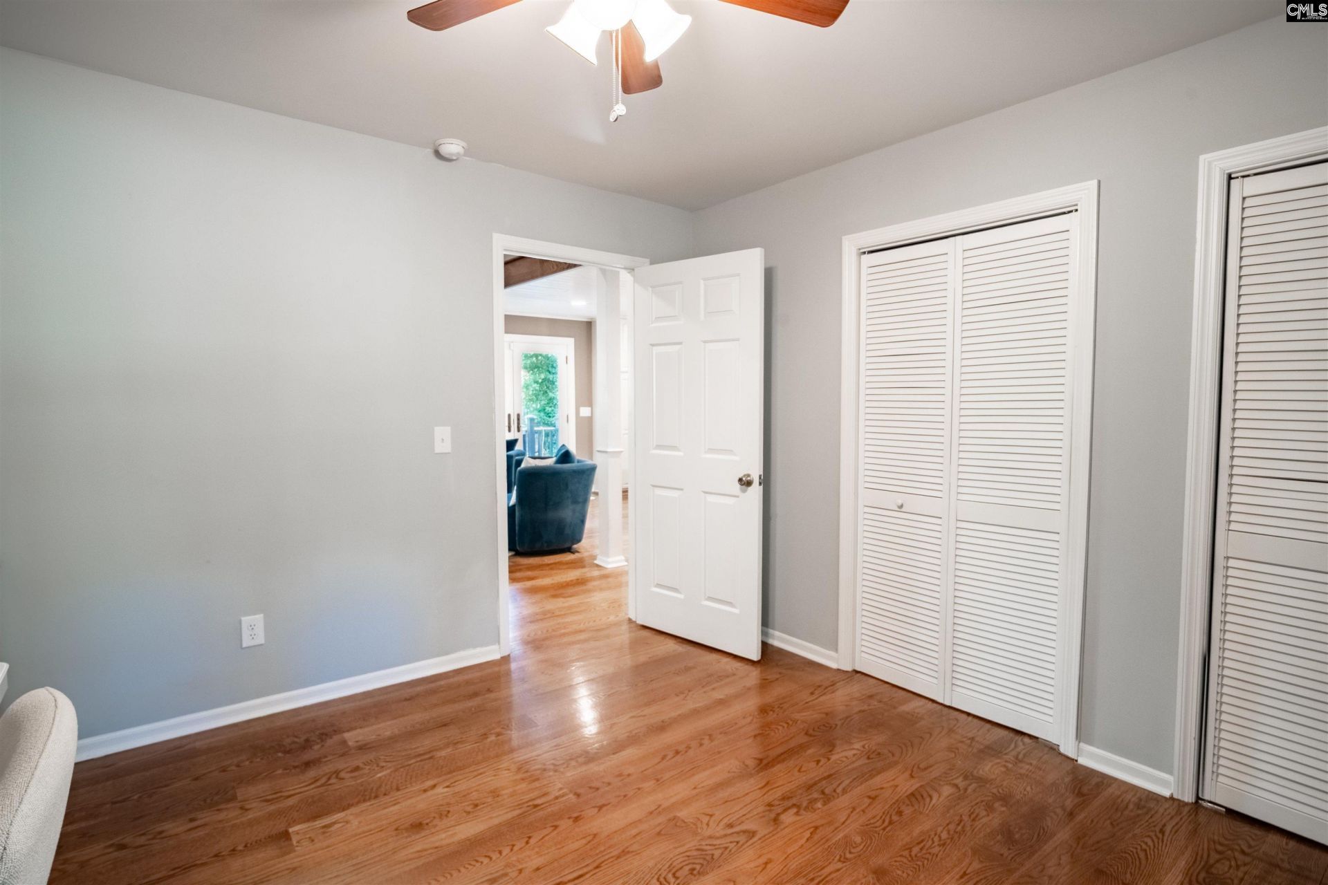 105 Frontier Road  Photo 18