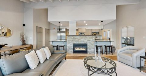 2003 Aloha Drive, South Lake Tahoe, CA 96150 Photo