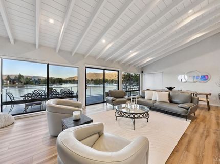 2003 Aloha Drive, South Lake Tahoe, CA 96150 Photo