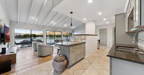 2003 Aloha Drive, South Lake Tahoe, CA 96150 Photo