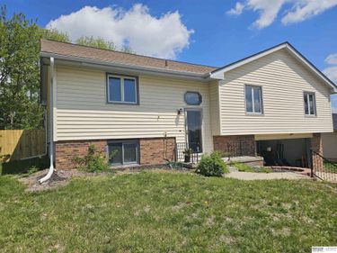 820 Spruce Street, Papillion, NE 68046
