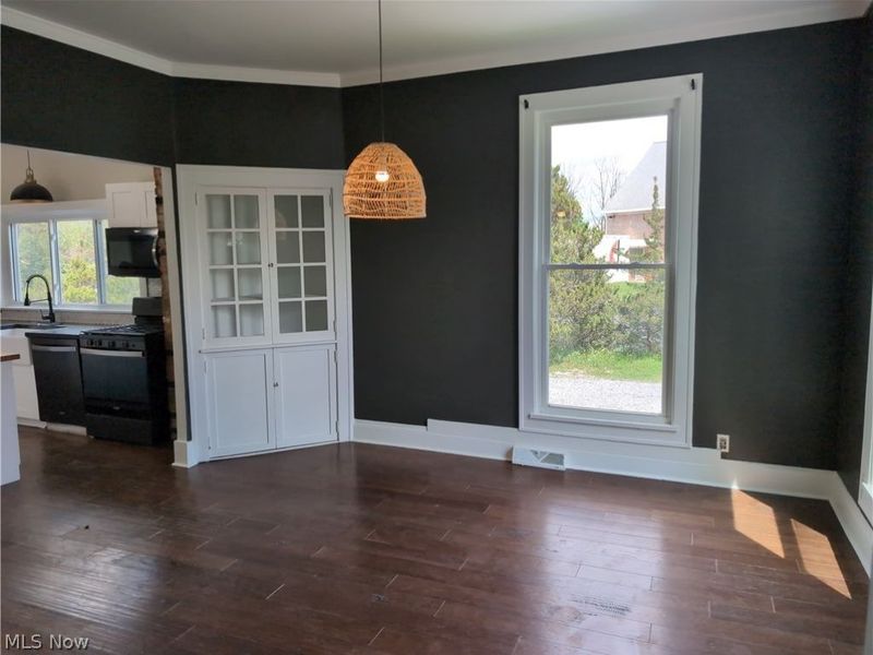8217 Park Avenue , Garrettsville, OH 44231 Photo 13