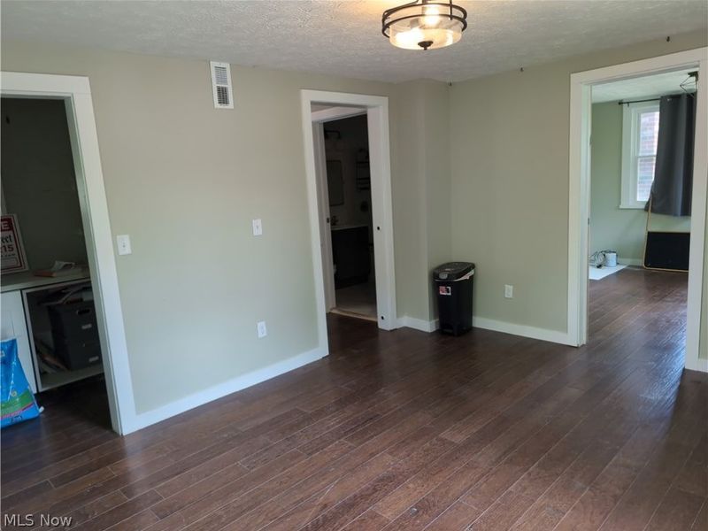 8217 Park Avenue , Garrettsville, OH 44231 Photo 36