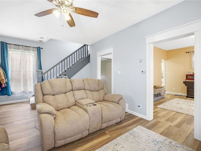 110 E Iron Avenue, Dover, OH 44622 Photo 6