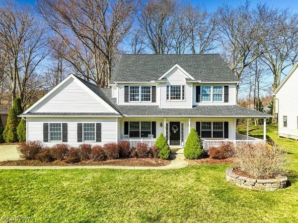 1467 Summer Wood Lane , Uniontown, OH 44685