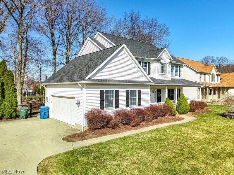 1467 Summer Wood Lane , Uniontown, OH 44685 Photo 3