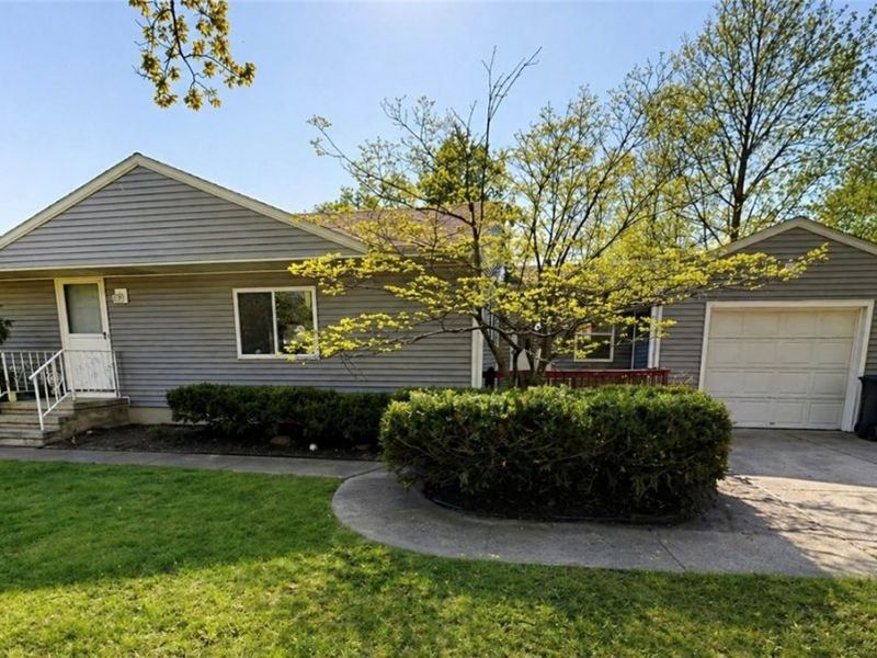 1015 Westshore Drive, Ashtabula, OH 44004 Photo 1