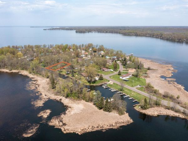 1445 White Cloud Drive S, Isle, MN 56342