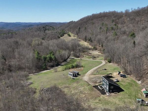 167 Ward Hill Road, Tunbridge, VT 05077
