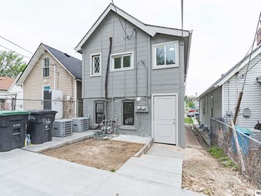 2525 Rees Street, Omaha, NE 68105