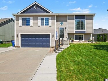 4410 Waterford Avenue, Bellevue, NE 68123