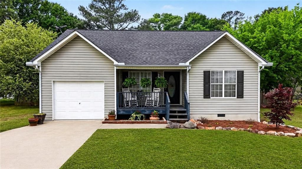 140 Buck Boulevard Se, Calhoun, GA 30701 Main Photo