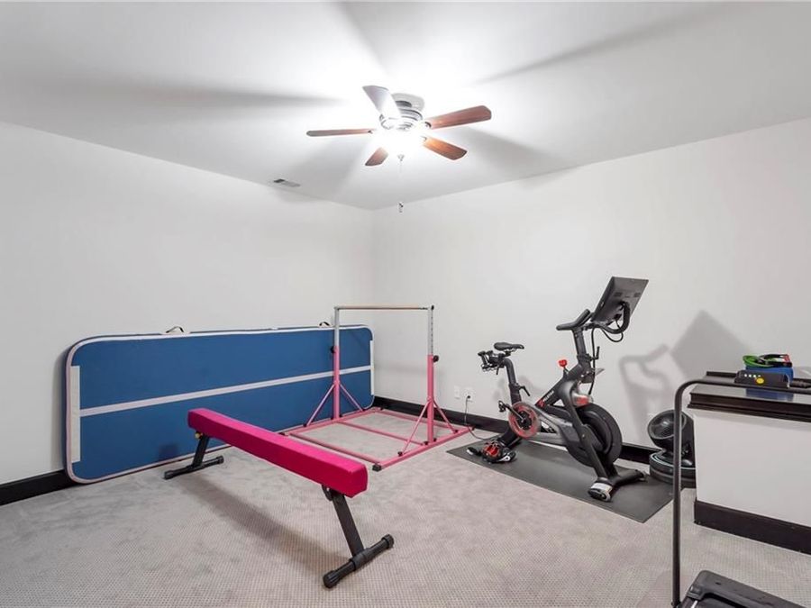 Property Image 37