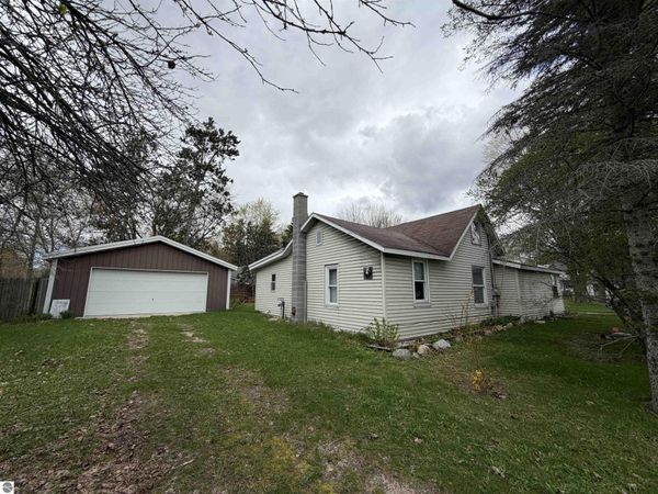 110 Carl Street W, Buckley, MI 49620