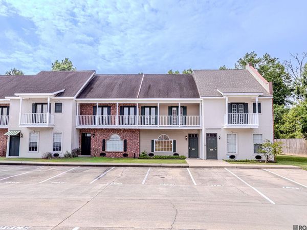 2173 Plantation Ln, Baton Rouge, LA 70820