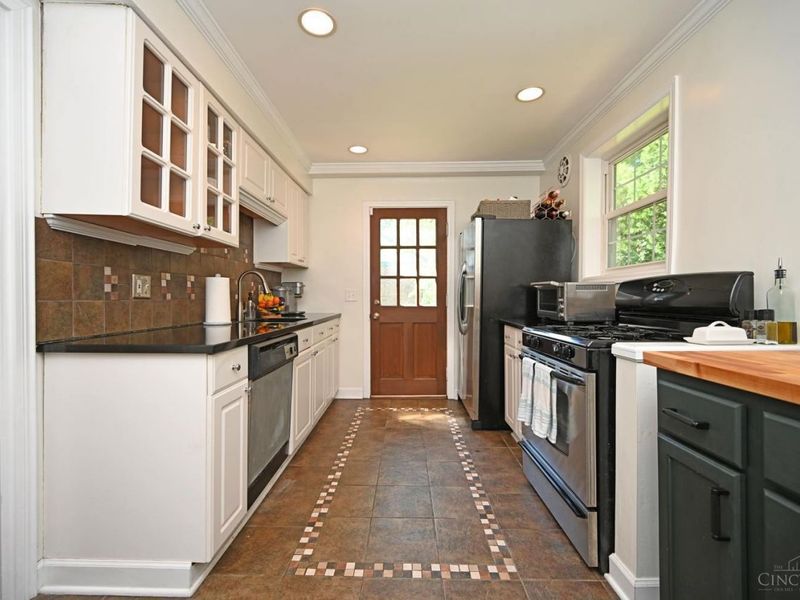 3301 Maplecrest Place, Cincinnati, OH 45209 Photo 15