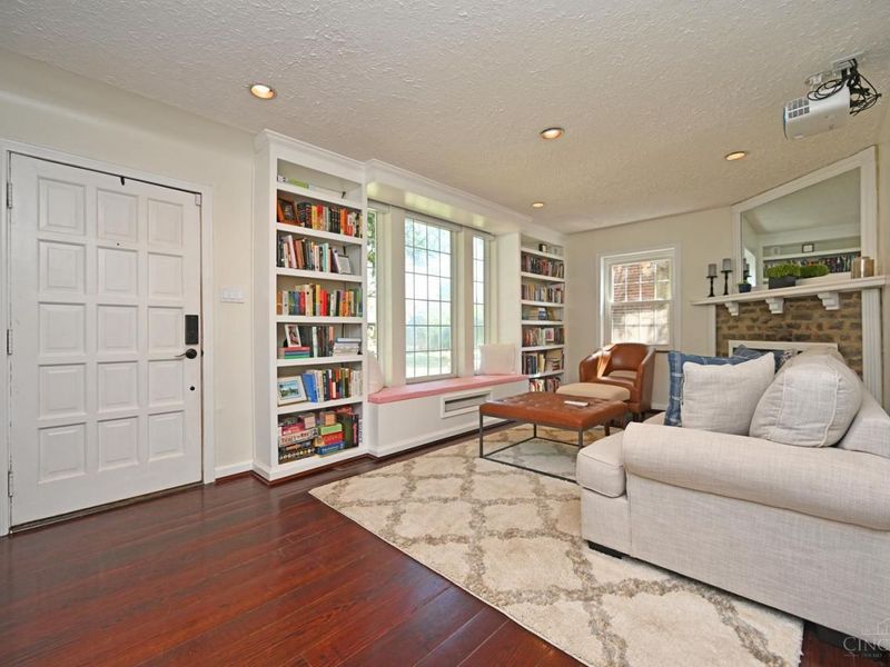 3301 Maplecrest Place, Cincinnati, OH 45209 Photo 6