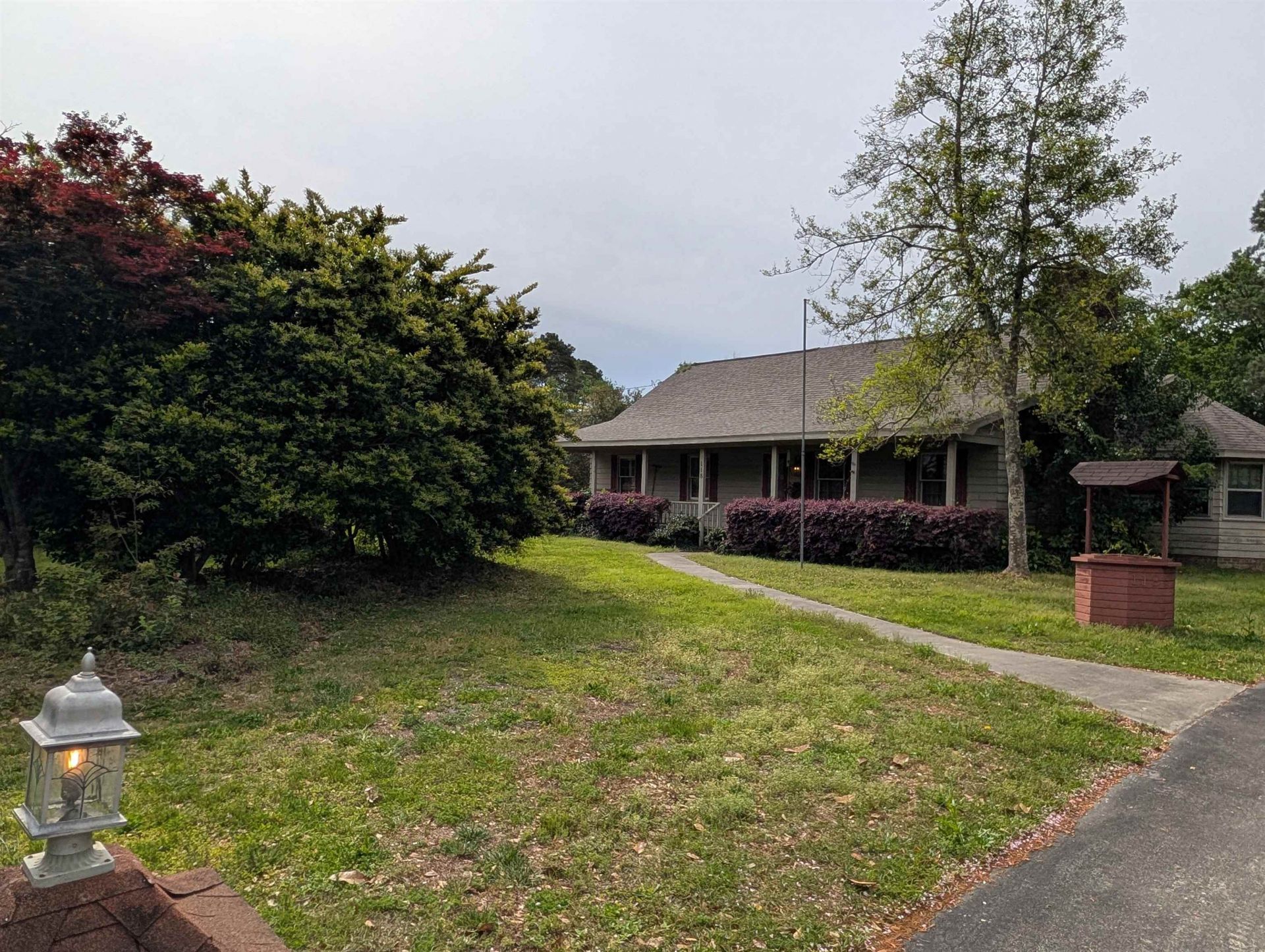 118 Erskine Dr. Photo 4