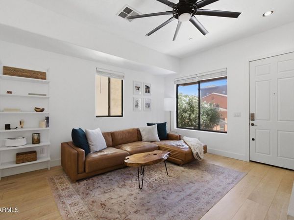 9551 E REDFIELD Road, Unit 1055, Scottsdale, AZ 85260