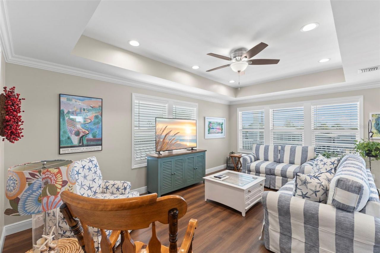 563 Mount Piney Avenue Ne, Unit 691, Saint Petersburg, FL 33702 Photo