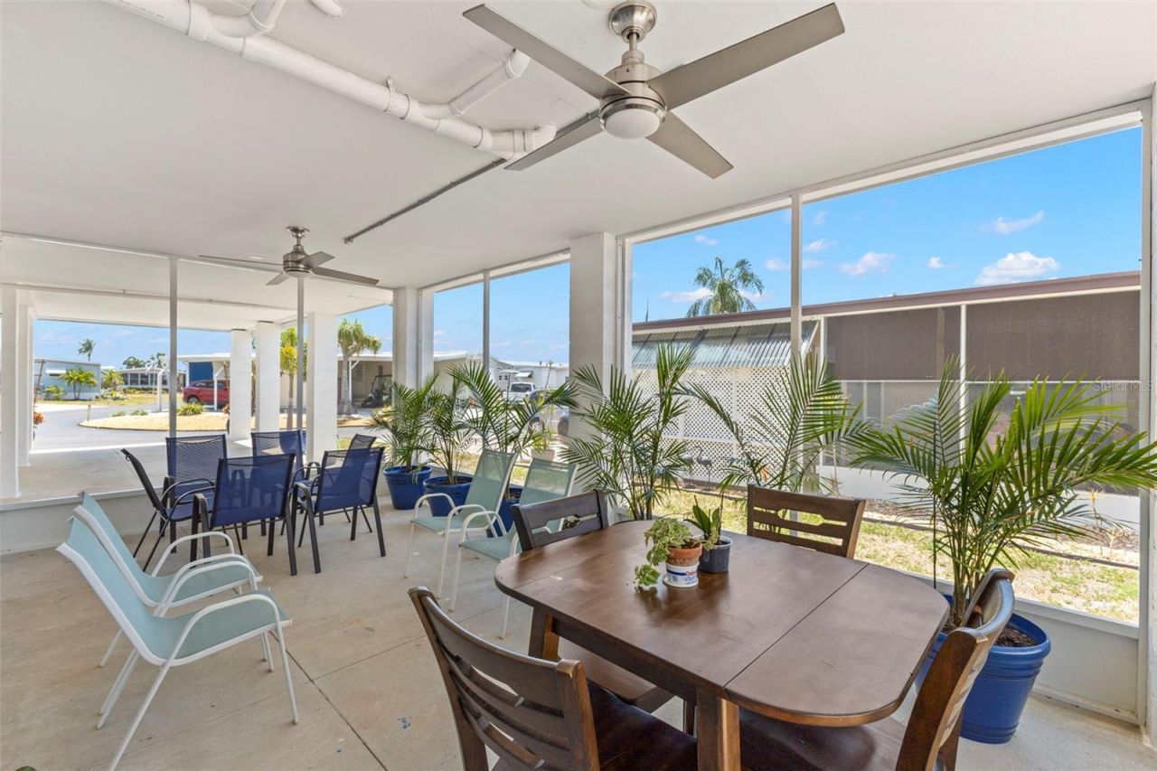 563 Mount Piney Avenue Ne, Unit 691, Saint Petersburg, FL 33702 Photo