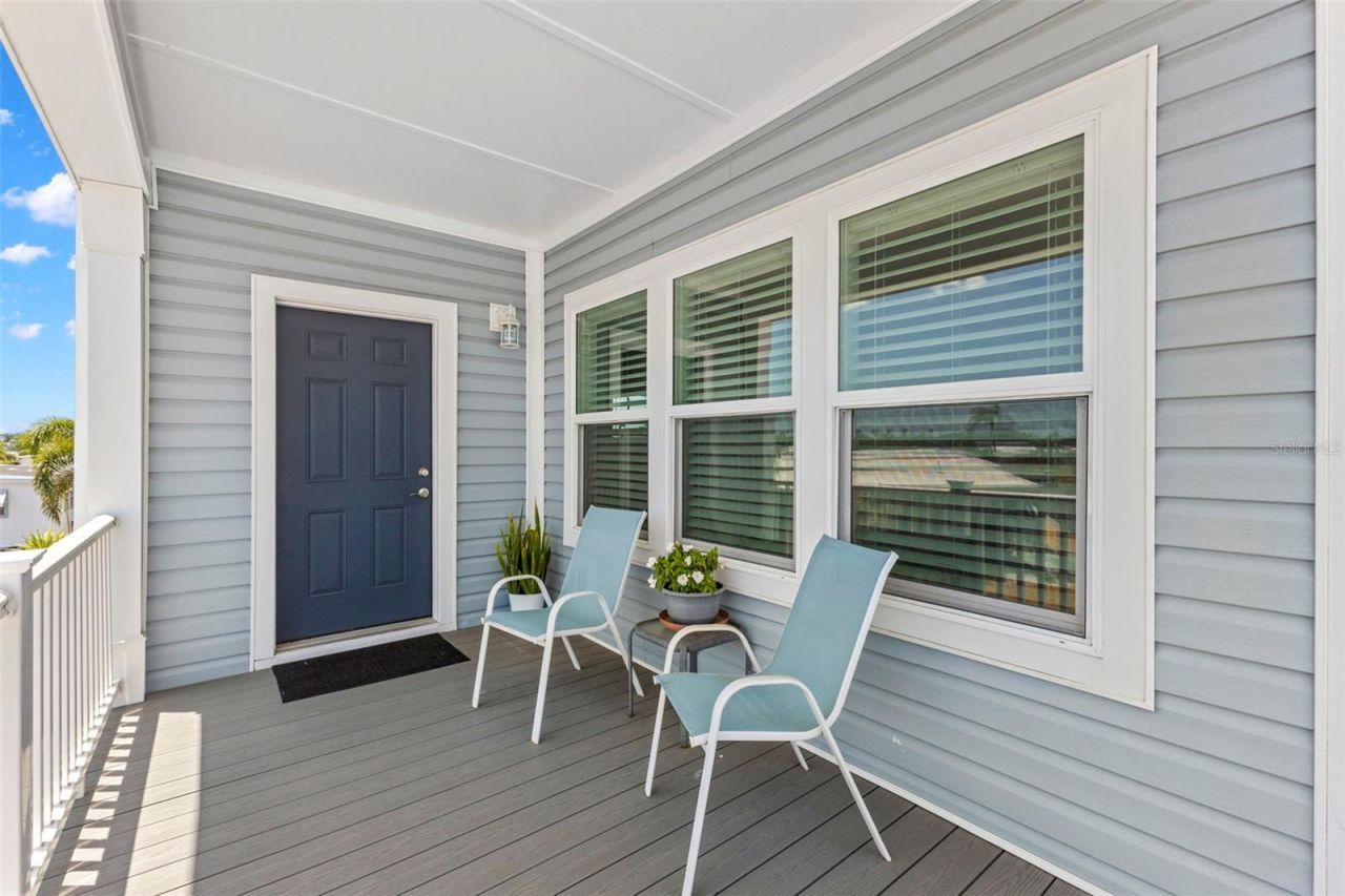 563 Mount Piney Avenue Ne, Unit 691, Saint Petersburg, FL 33702 Photo