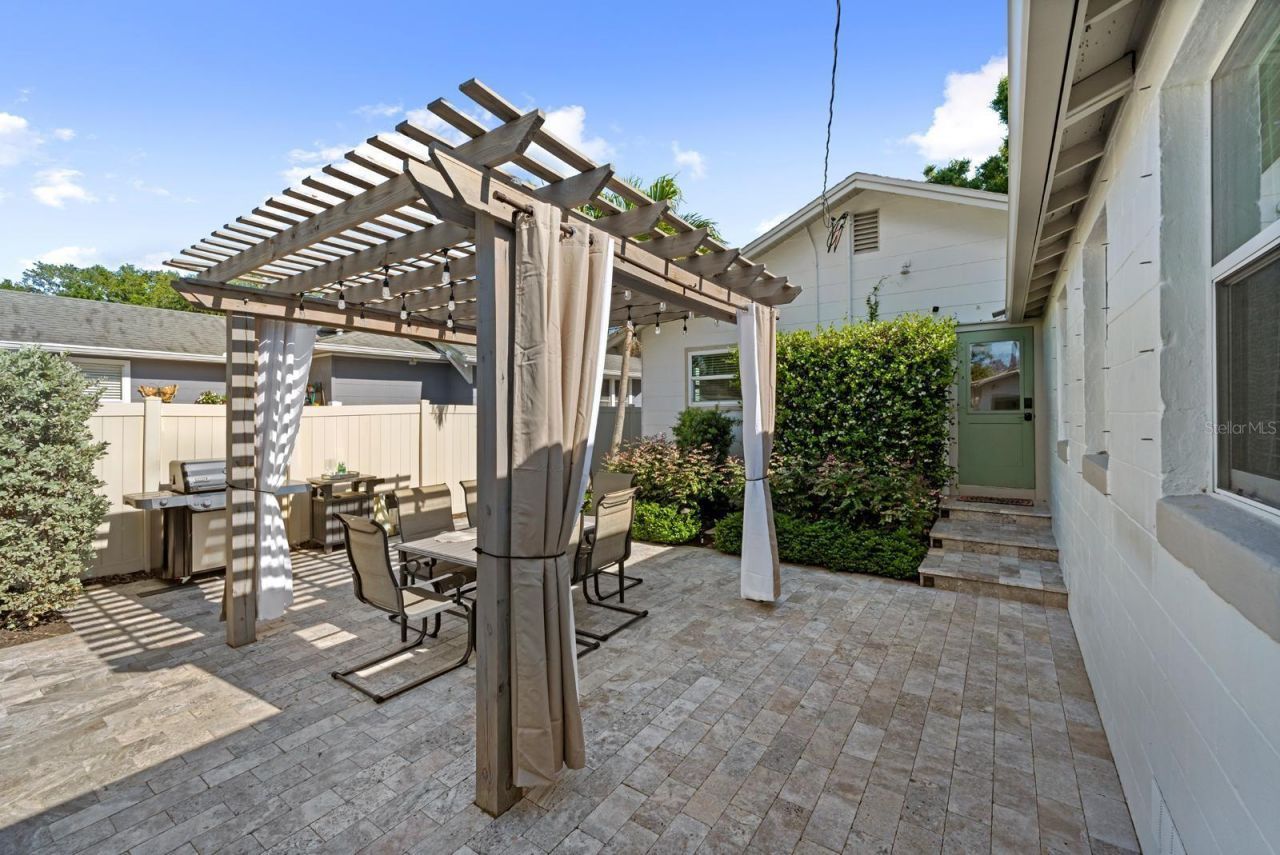 1121 21st Avenue N, Saint Petersburg, FL 33704 Photo