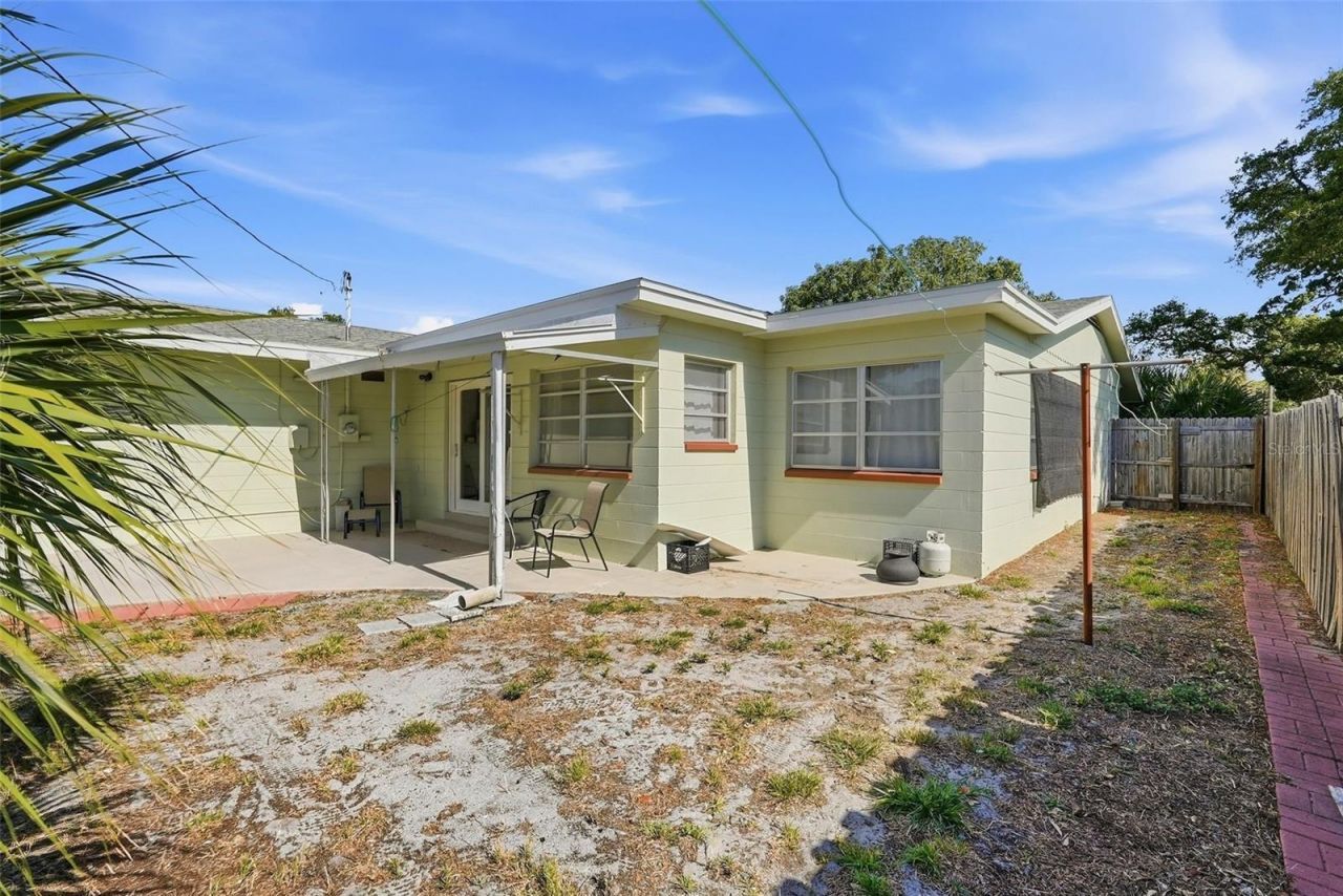 11570 60th Terrace, Seminole, FL 33772 Photo