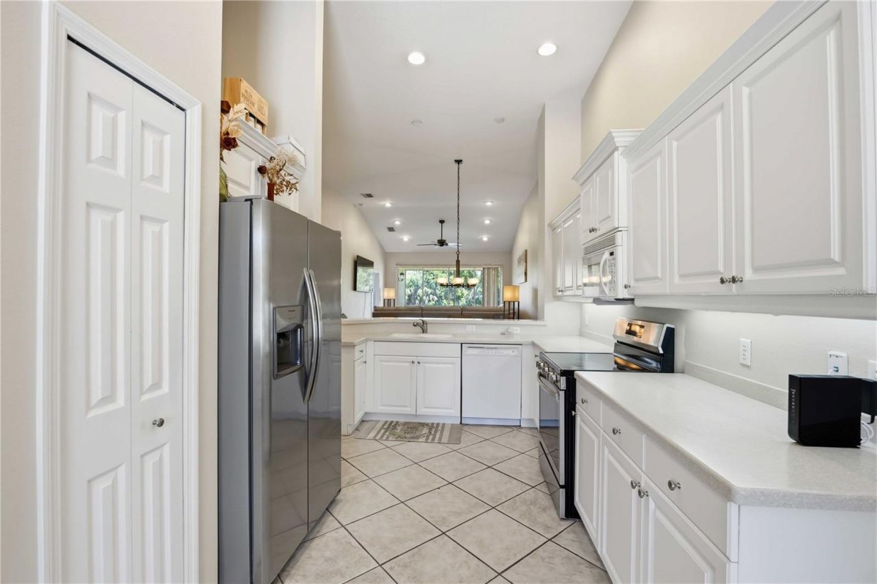 5629 Key Largo Court , Unit B06, Bradenton, FL 34203 Photo