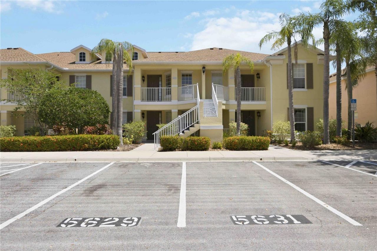 5629 Key Largo Court , Unit B06, Bradenton, FL 34203 Photo