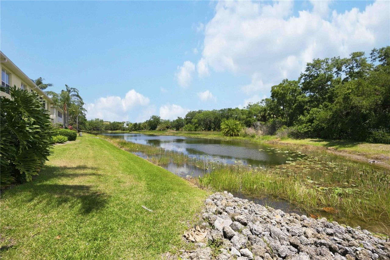 5629 Key Largo Court , Unit B06, Bradenton, FL 34203 Photo