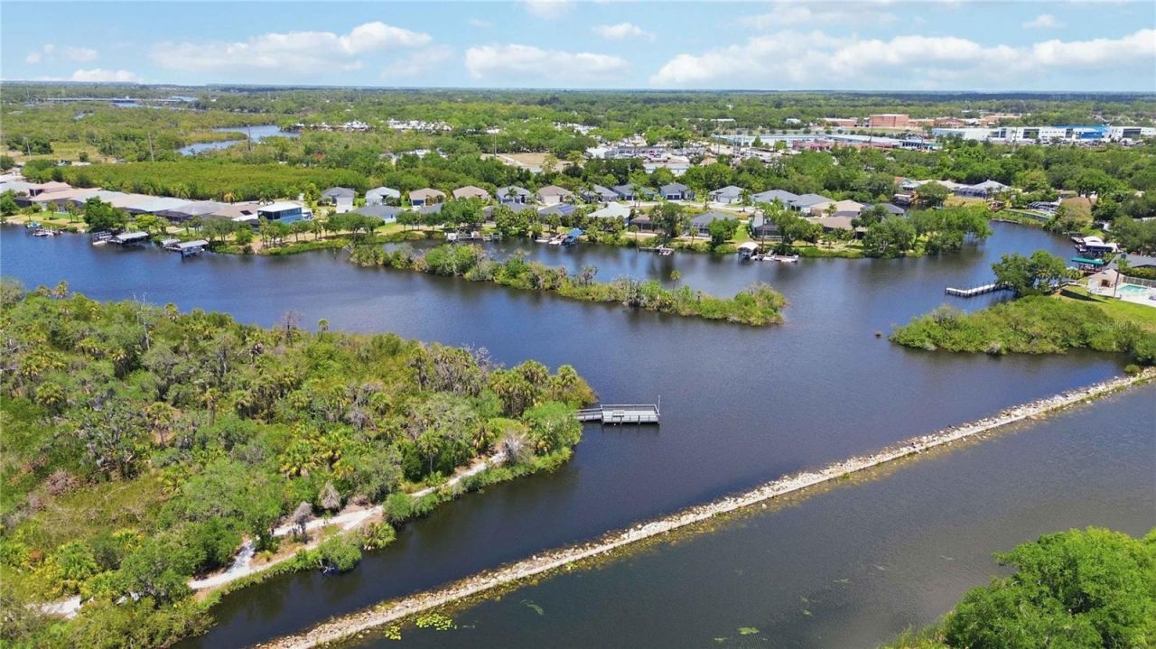 5629 Key Largo Court , Unit B06, Bradenton, FL 34203 Photo