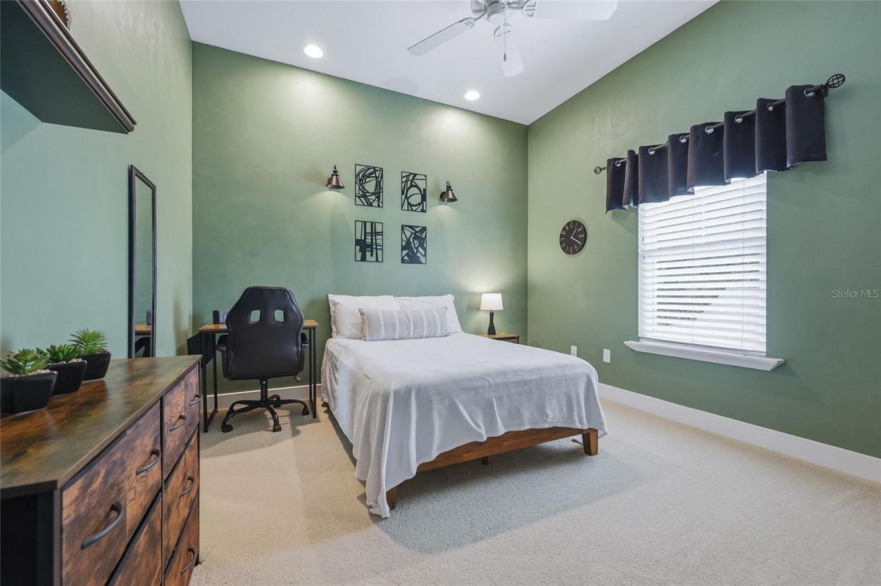 742 SW 132nd Drive, Newberry, FL 32669 Photo