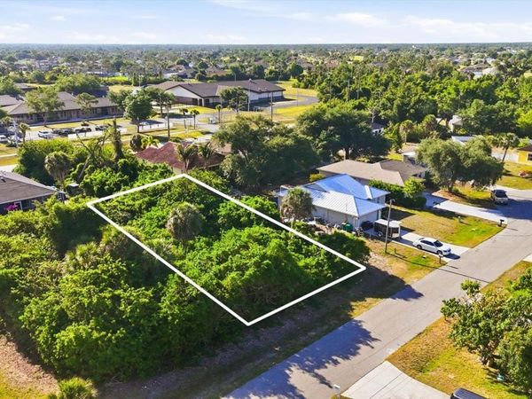 109 SIDNEY COURT , ROTONDA WEST, FL 33947