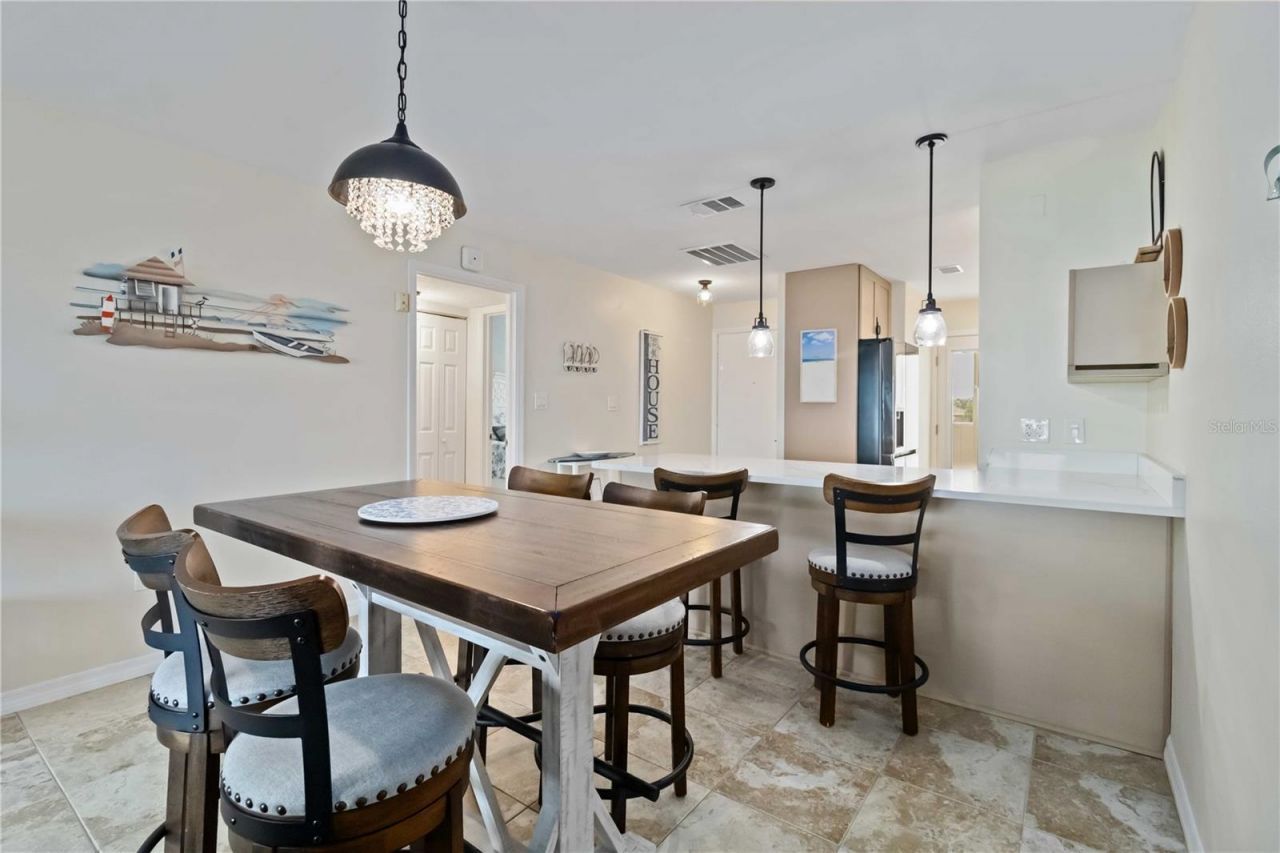 1500 Park Beach Circle, Unit 2F, Punta Gorda, FL 33950 Photo