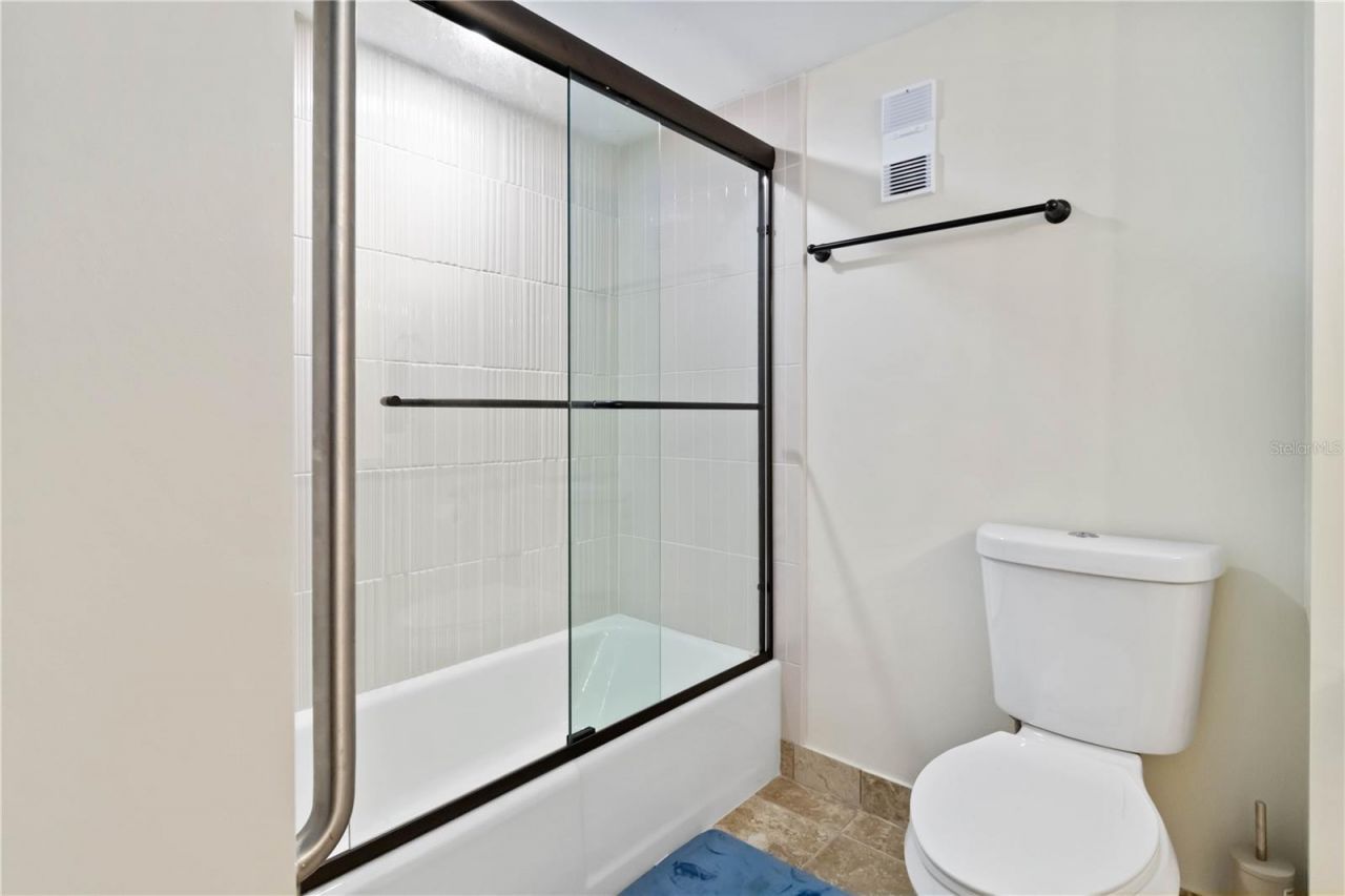 1500 Park Beach Circle, Unit 2F, Punta Gorda, FL 33950 Photo