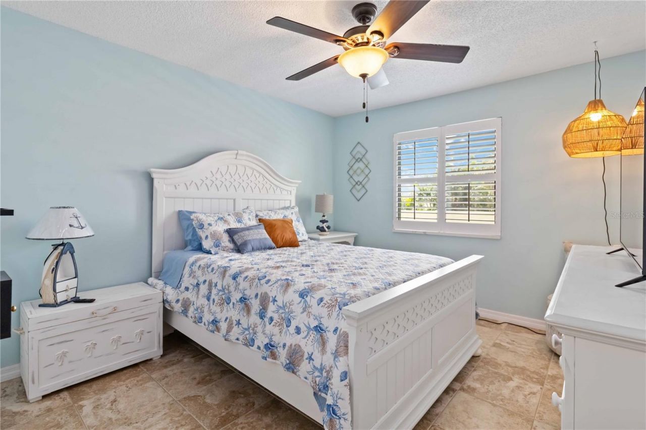 1500 Park Beach Circle, Unit 2F, Punta Gorda, FL 33950 Photo