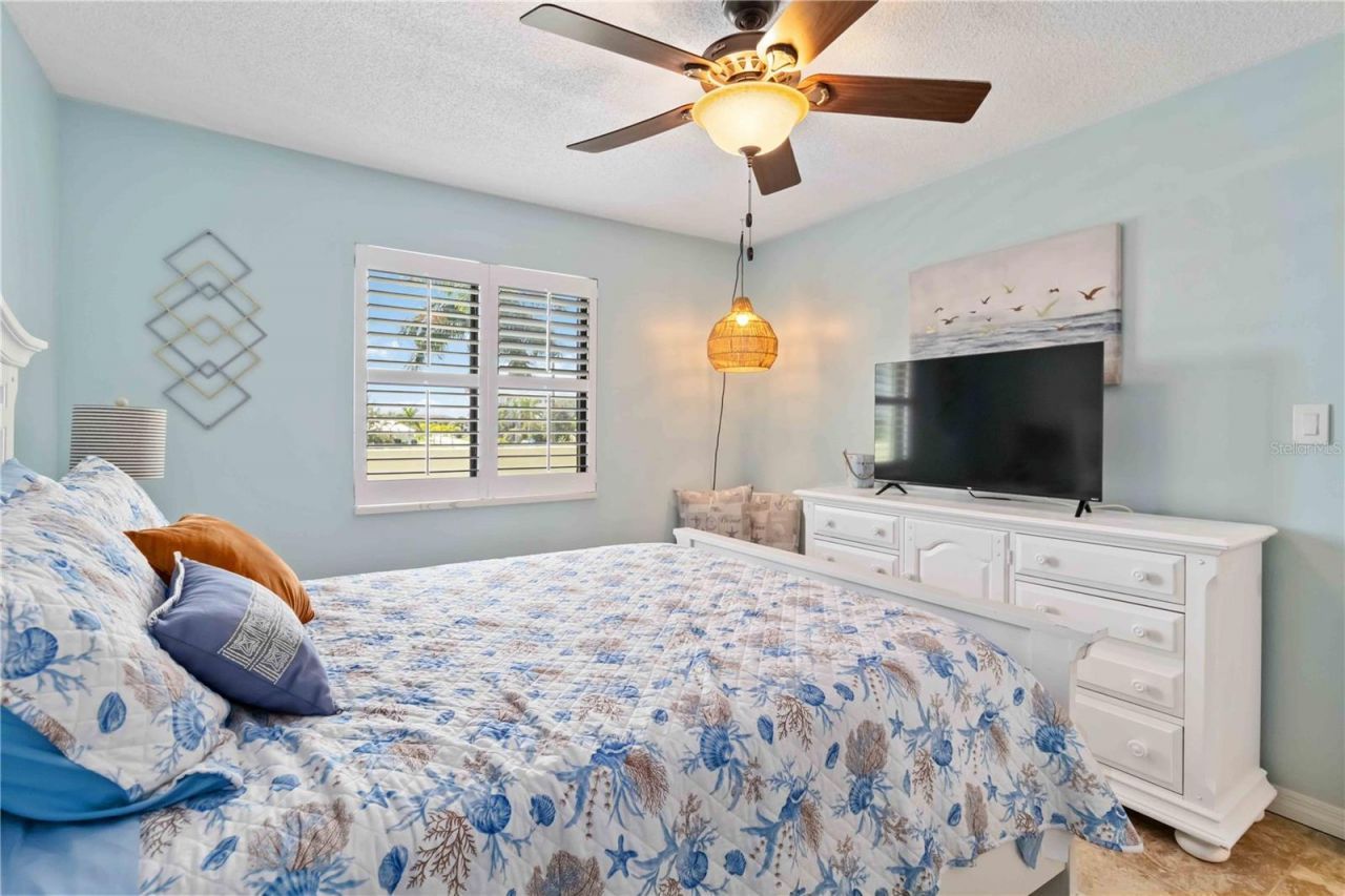 1500 Park Beach Circle, Unit 2F, Punta Gorda, FL 33950 Photo