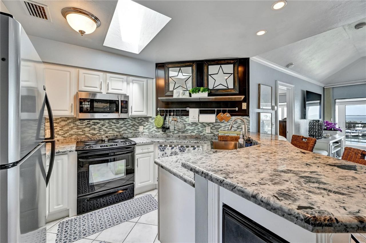 5854 Gasparilla Road, Unit M22, Boca Grande, FL 33921 Photo
