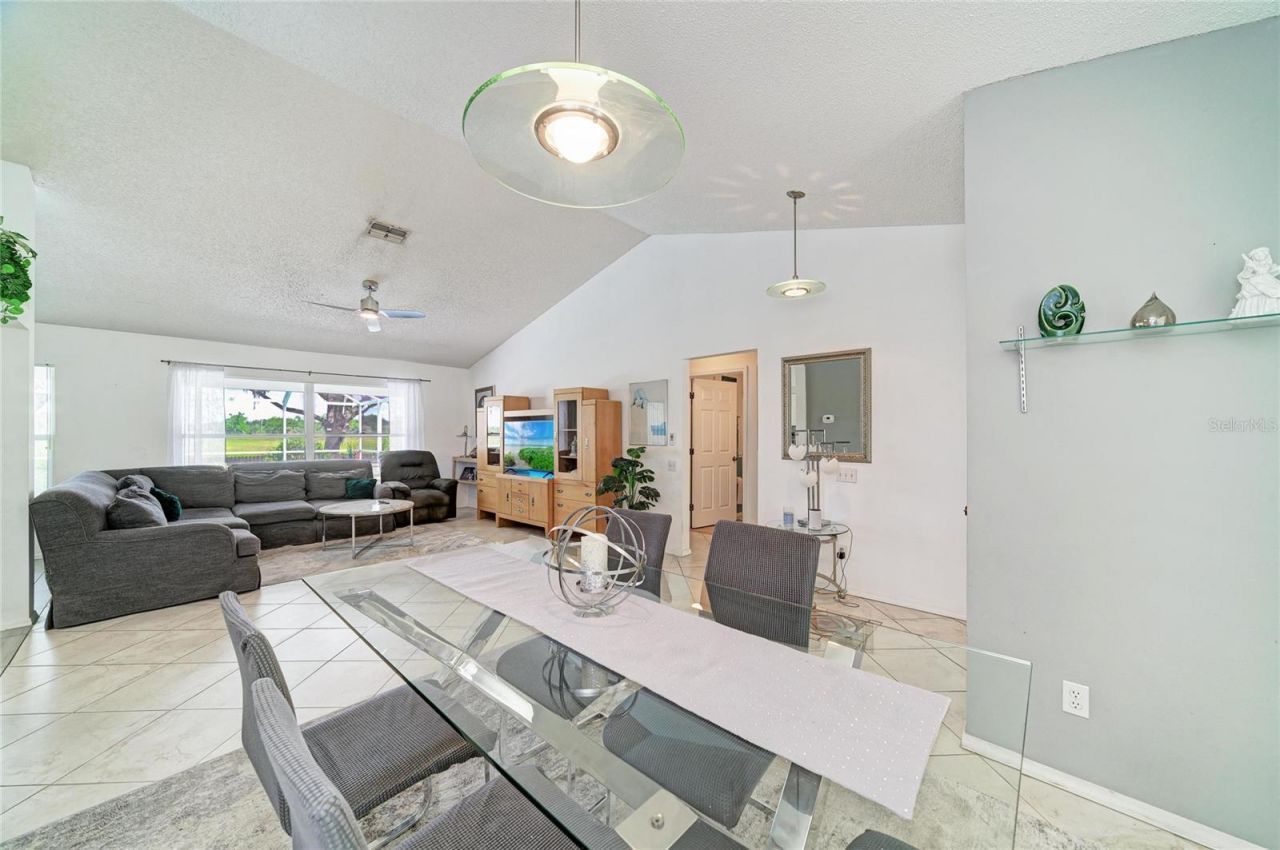 11217 2nd Avenue E, Bradenton, FL 34212 Photo