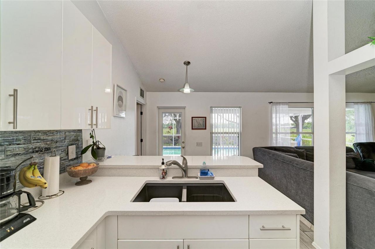 11217 2nd Avenue E, Bradenton, FL 34212 Photo