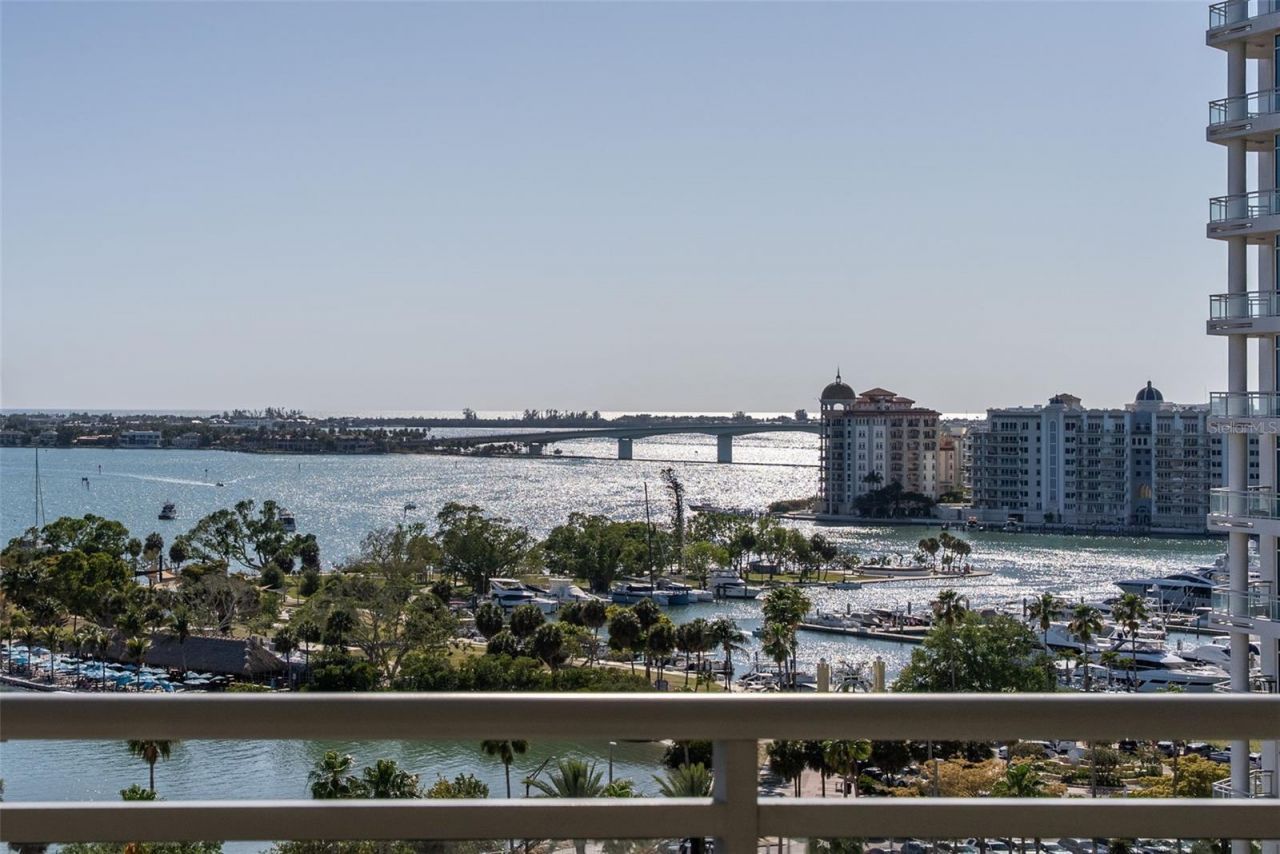 401 S Palm Avenue, Unit 1102, Sarasota, FL 34236 Photo