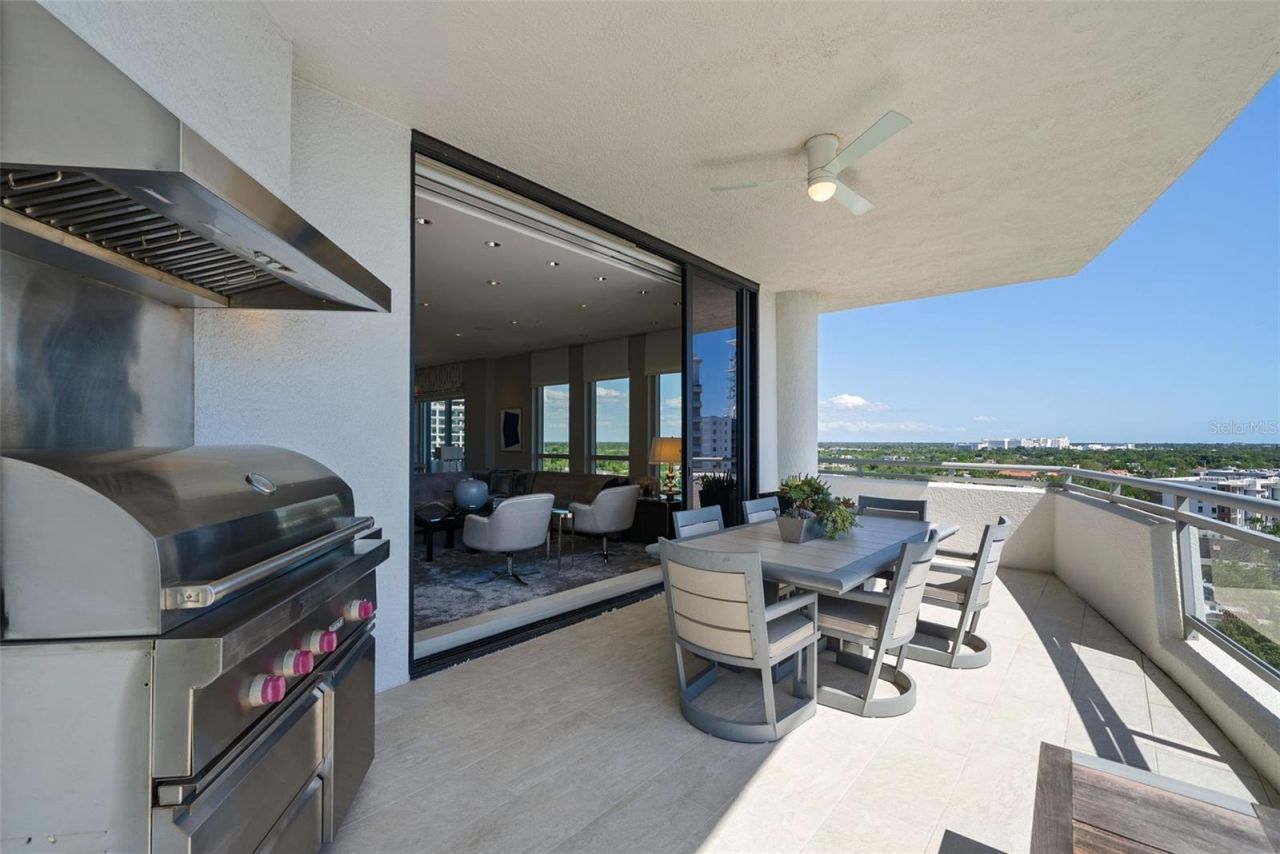 401 S Palm Avenue, Unit 1102, Sarasota, FL 34236 Photo