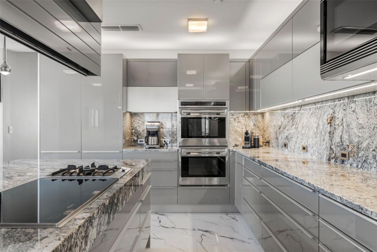 401 S Palm Avenue, Unit 1102, Sarasota, FL 34236 Photo