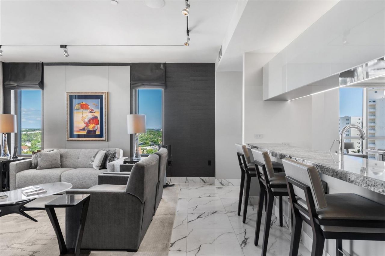 401 S Palm Avenue, Unit 1102, Sarasota, FL 34236 Photo
