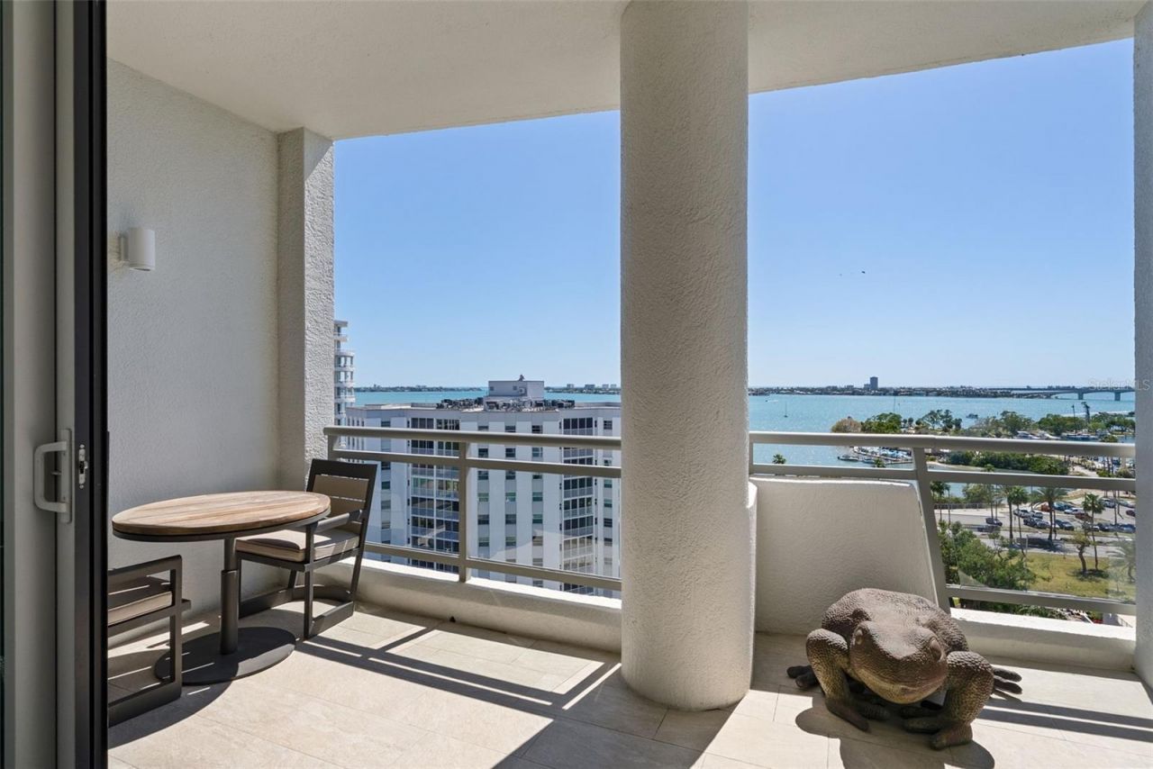 401 S Palm Avenue, Unit 1102, Sarasota, FL 34236 Photo