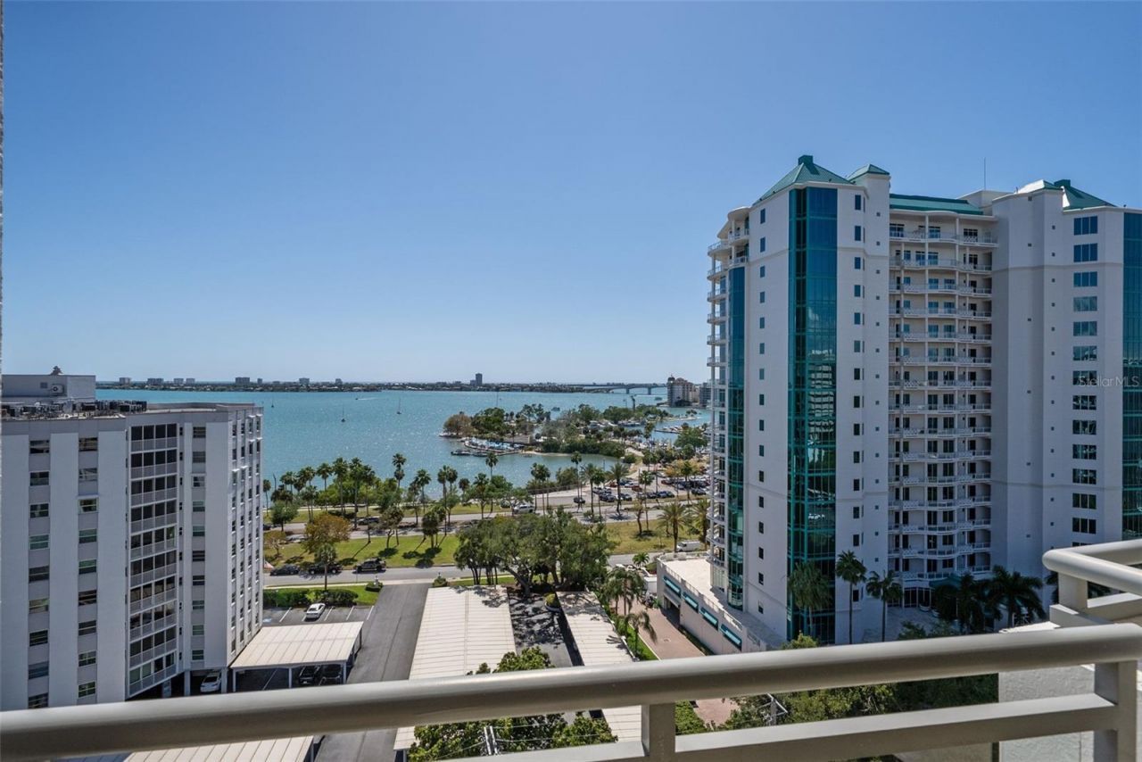 401 S Palm Avenue, Unit 1102, Sarasota, FL 34236 Photo