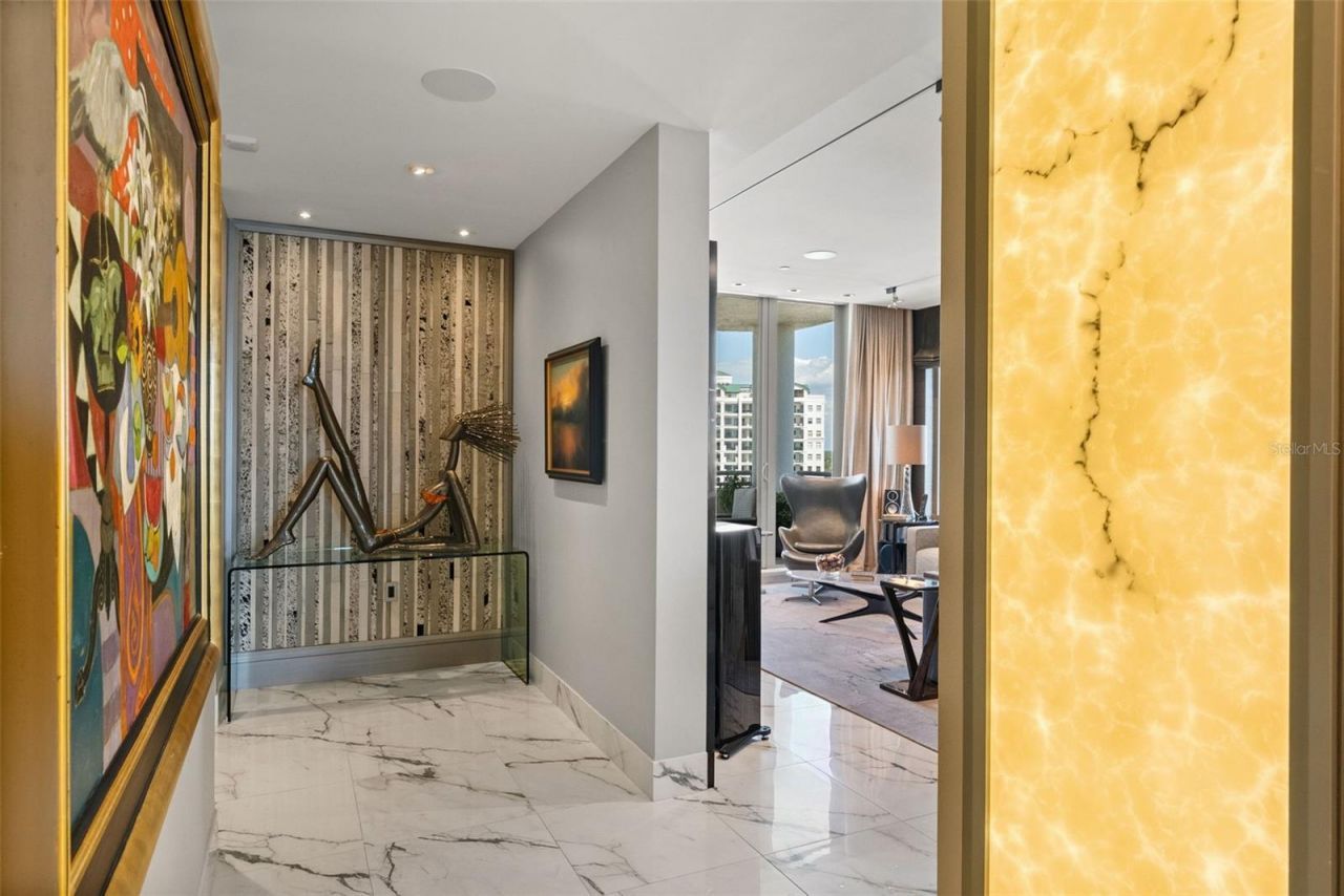 401 S Palm Avenue, Unit 1102, Sarasota, FL 34236 Photo