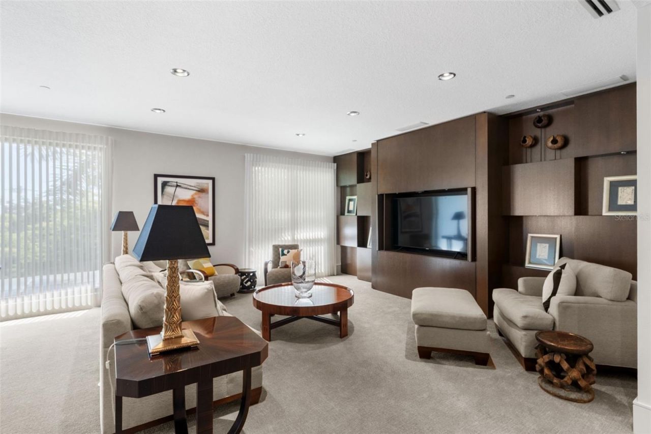 401 S Palm Avenue, Unit 1102, Sarasota, FL 34236 Photo