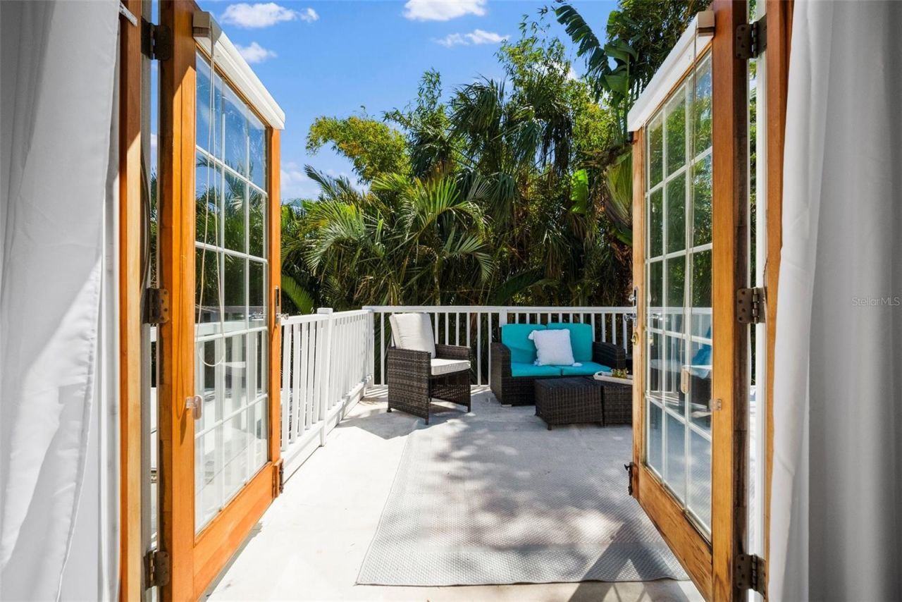 813 Hudson Avenue, Sarasota, FL 34236 Photo